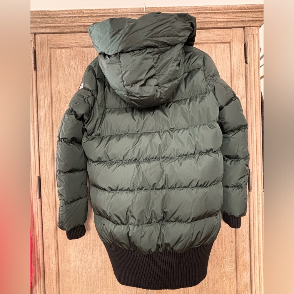 Moncler down jacket - Picture 5 of 10